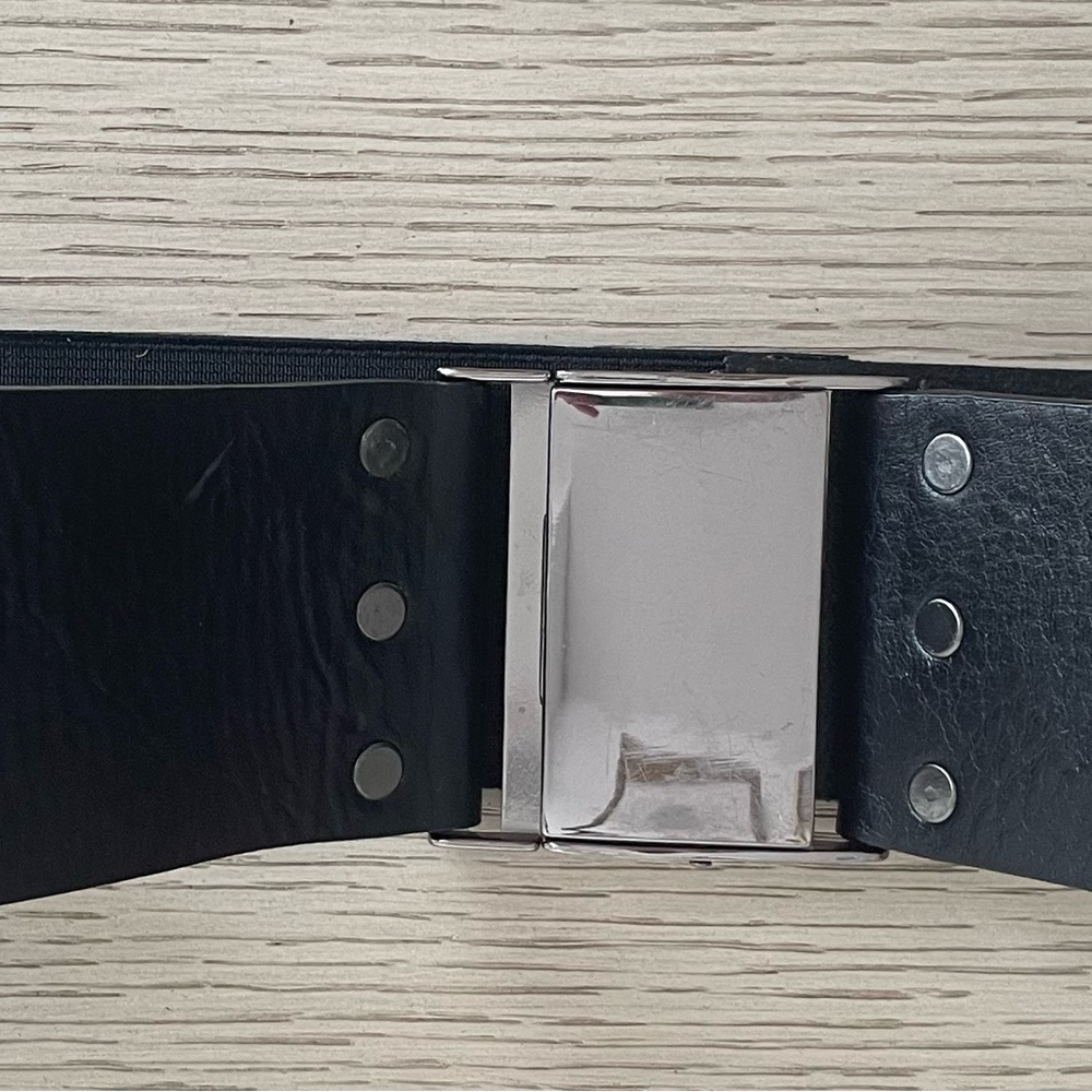 Kenneth Cole Belt - Picture 2 of 5